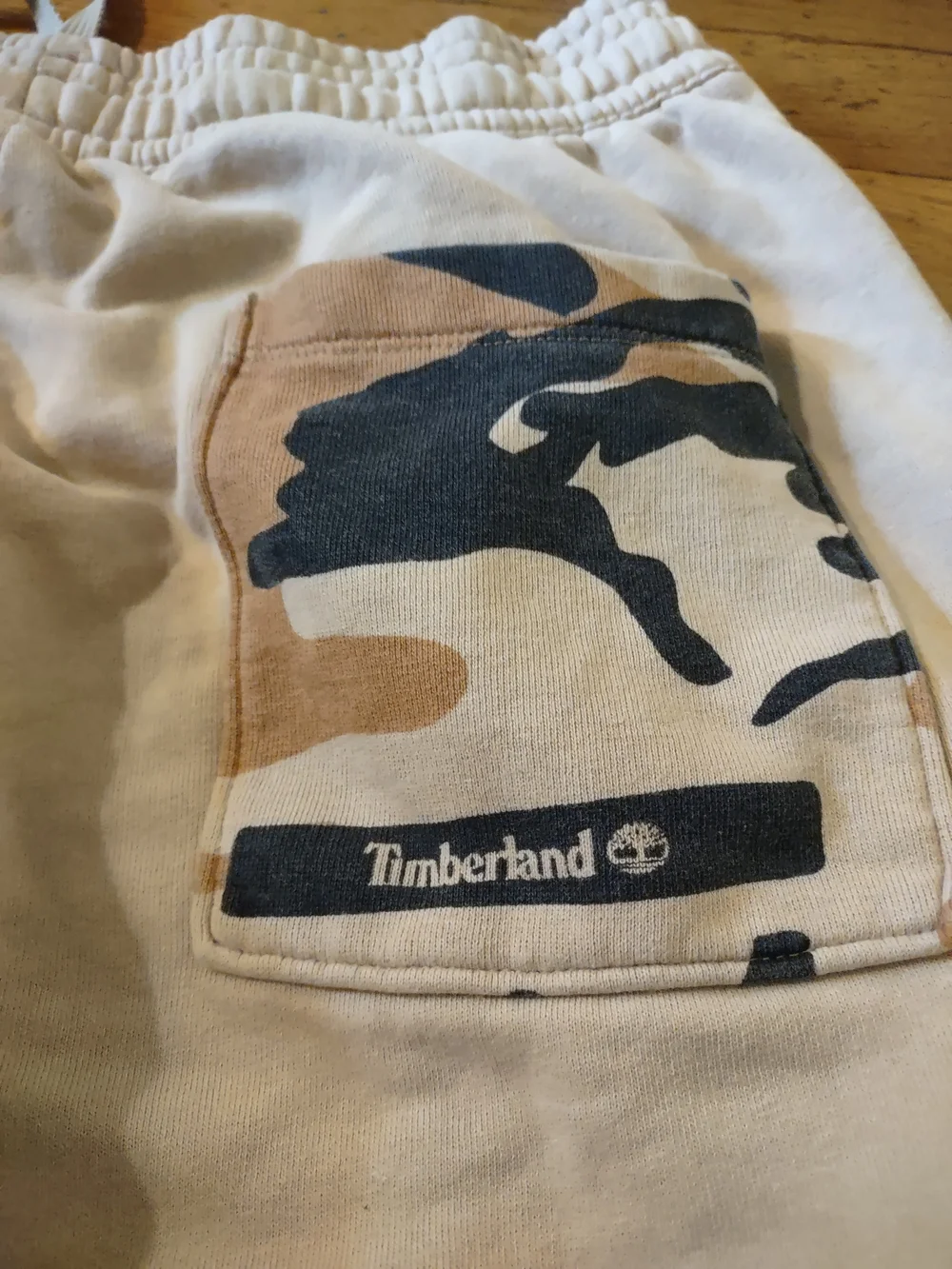 Timberland beige sweatpants with camo print pocket size medium gorpcore athletic